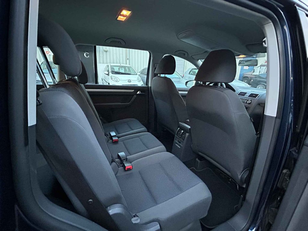 Volkswagen Touran 1.4 TSI AUTOMAAT 7-TRAPS / 7 PERSOONS / DEALER ONDERHOUDEN foto 15