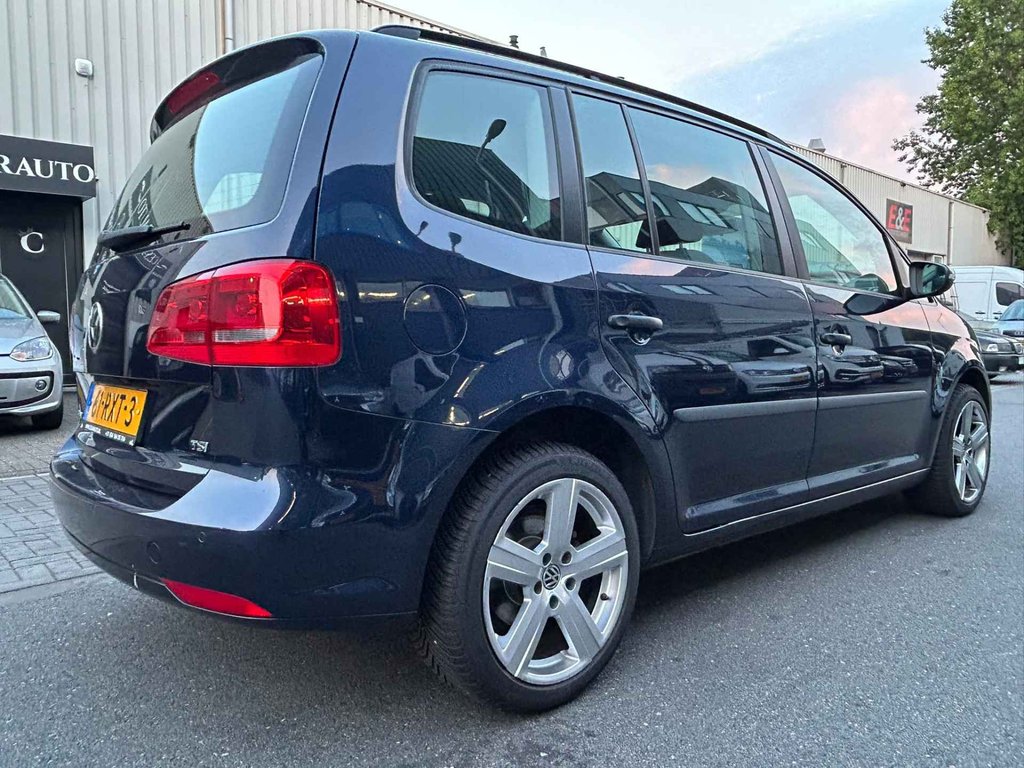 Volkswagen Touran 1.4 TSI AUTOMAAT 7-TRAPS / 7 PERSOONS / DEALER ONDERHOUDEN foto 2