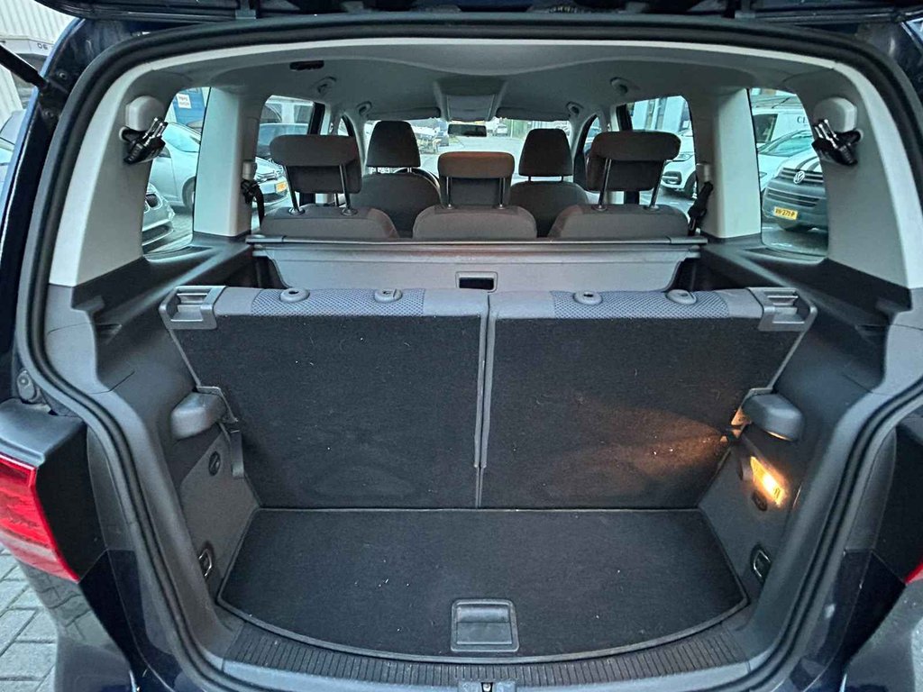 Volkswagen Touran 1.4 TSI AUTOMAAT 7-TRAPS / 7 PERSOONS / DEALER ONDERHOUDEN foto 5