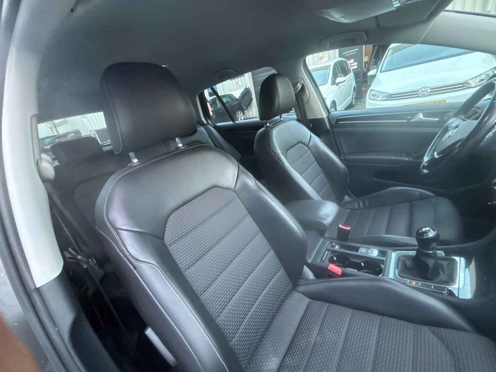 Volkswagen Golf 1.4 TSI ACT Connected Series / 124 DKM / DEALER ONDERHOUDEN foto 12