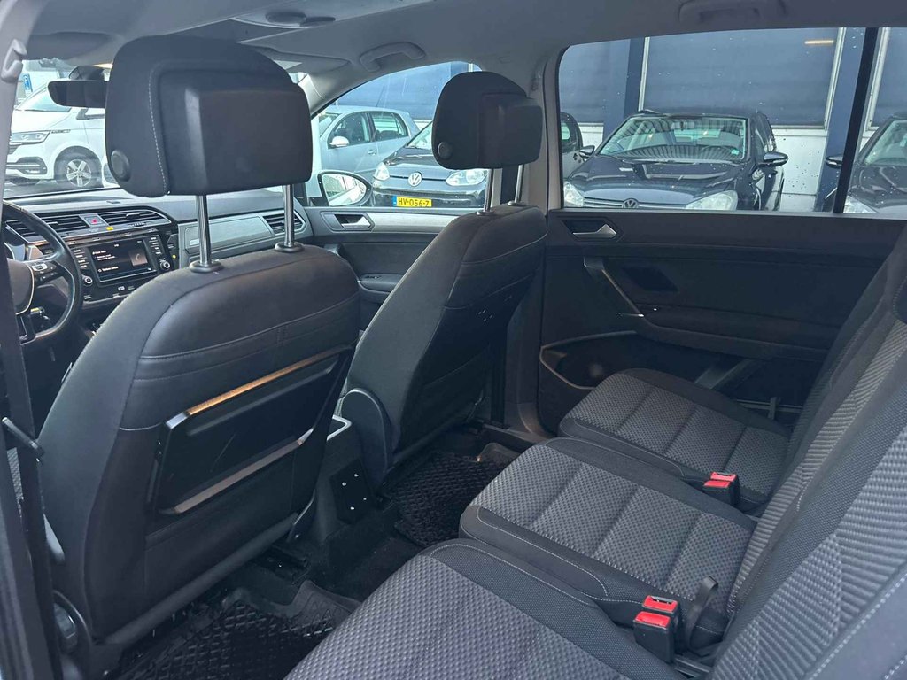 Volkswagen Touran 2.0 TDI SCR AUTOMAAT / DEALER ONDERHOUDEN foto 10