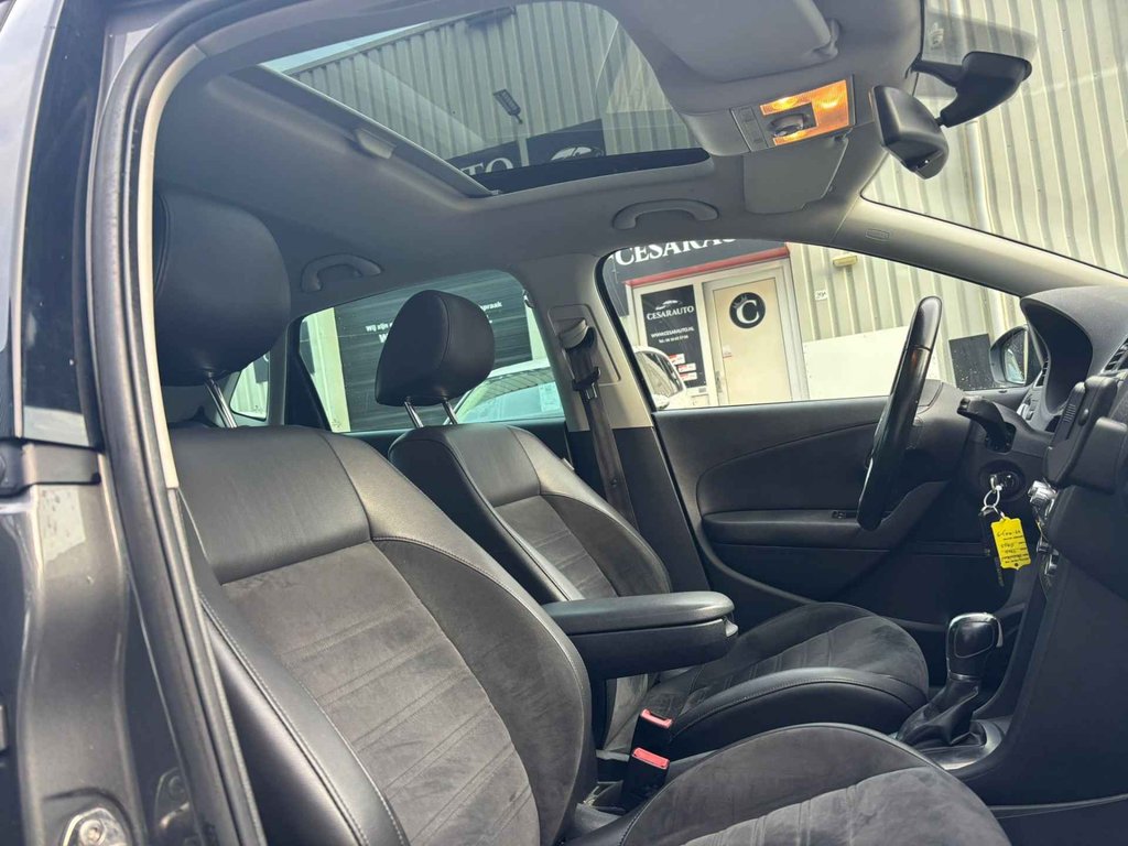 Volkswagen Polo 1.2 TSI Highline / SCHUIF DAK / LEER / STOEL VERWARMING foto 14
