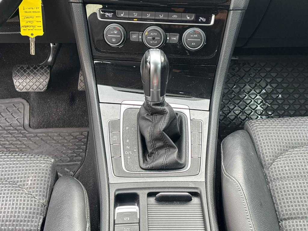 Volkswagen Golf 1.4 TSI ACT Highline AUTOMAAT / 71 DKM / DEALER ONDERHOUDEN foto 10