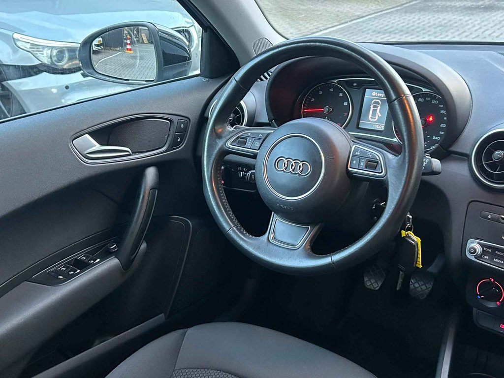 Audi A1 Sportback 1.0 TFSI Adrenalin S-LINE / 79 DKM foto 6