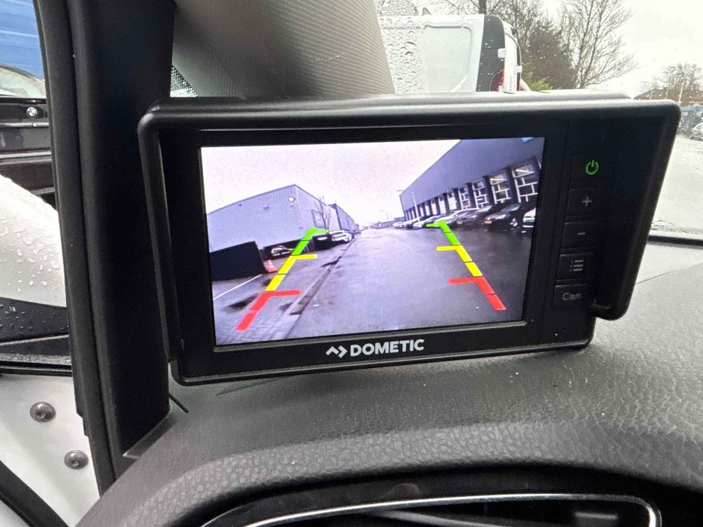 Volkswagen Touran 2.0 TDI Comfortline AUTOMAAT / HONDEN WAGEN ! HONDEN AUTO !!! foto 7