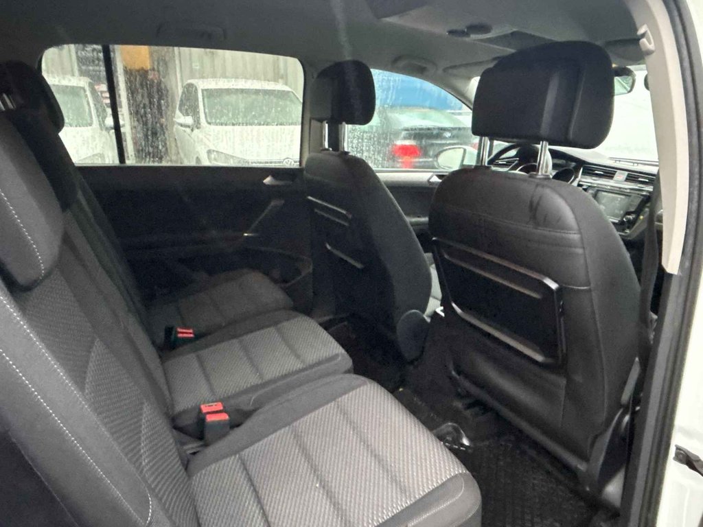 Volkswagen Touran 2.0 TDI SCR AUTOMAAT / DEALER ONDERHOUDEN foto 11