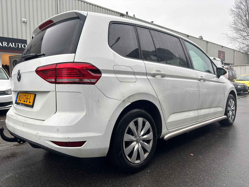 Volkswagen Touran 2.0 TDI SCR AUTOMAAT / DEALER ONDERHOUDEN foto 2