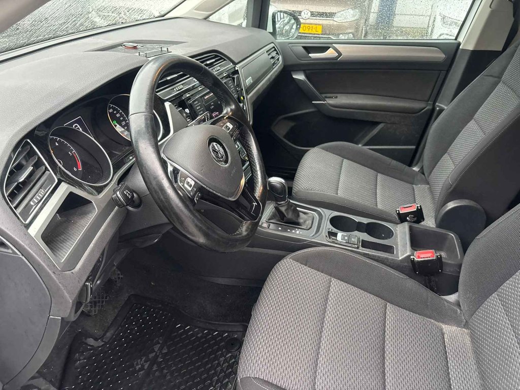 Volkswagen Touran 2.0 TDI SCR AUTOMAAT / DEALER ONDERHOUDEN foto 5