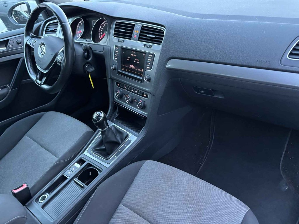Volkswagen Golf 1.2 TSI Connected Series / 112 DKM / DEALER ONDERHOUDEN foto 10