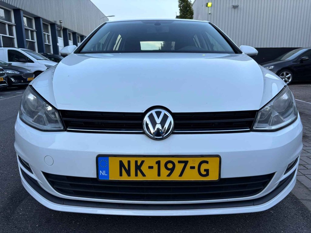 Volkswagen Golf 1.2 TSI Connected Series / 112 DKM / DEALER ONDERHOUDEN foto 7