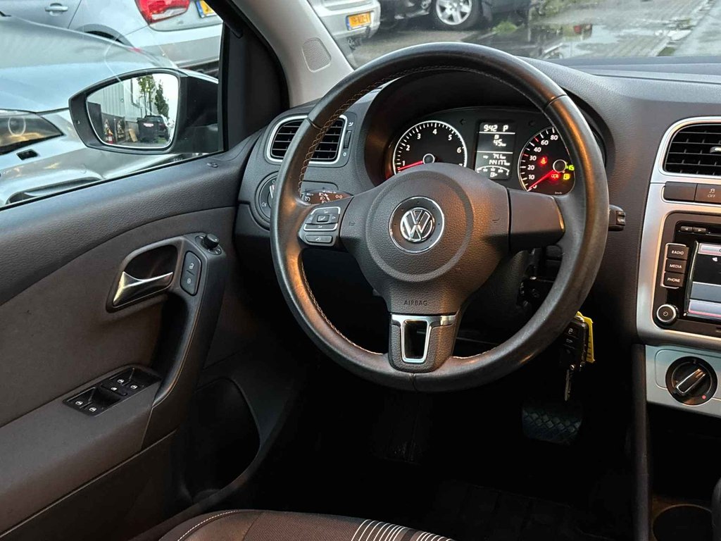 Volkswagen Polo 1.2 TSI Highline Edition Match AUTOMAAT / 144 DKM foto 11
