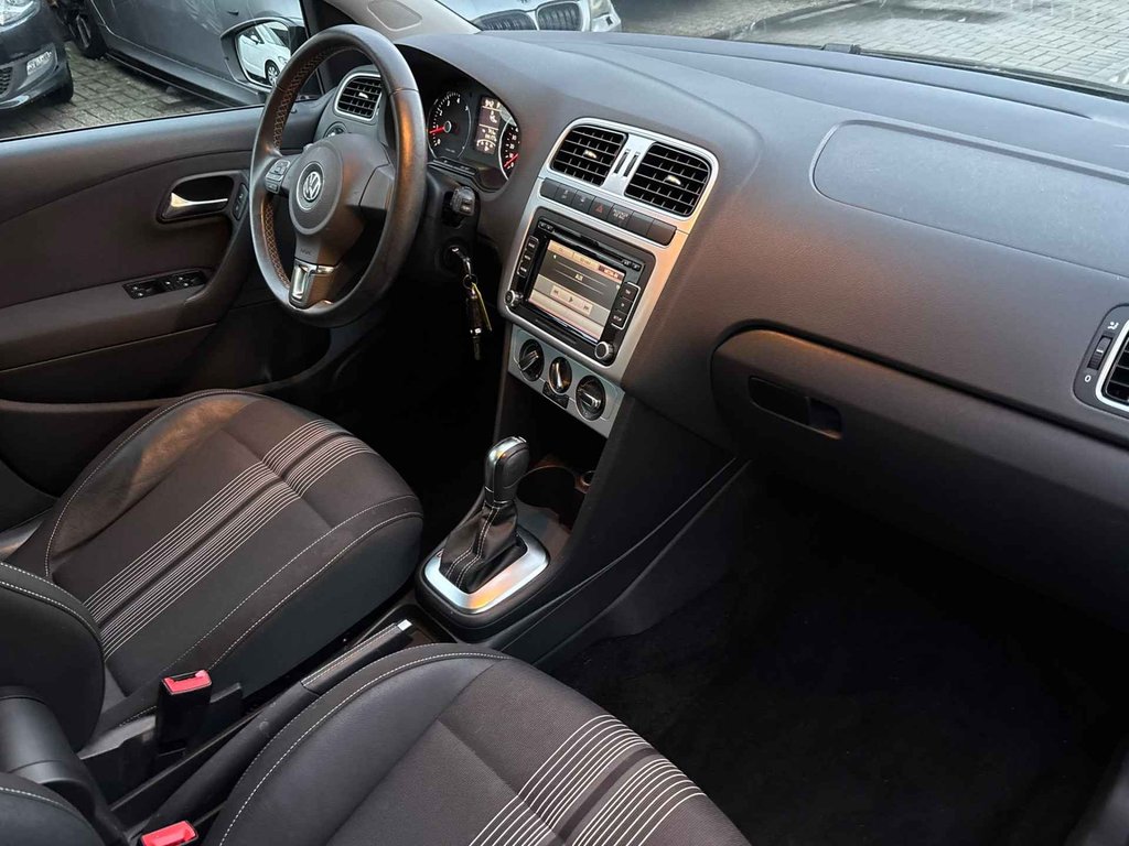 Volkswagen Polo 1.2 TSI Highline Edition Match AUTOMAAT / 144 DKM foto 15