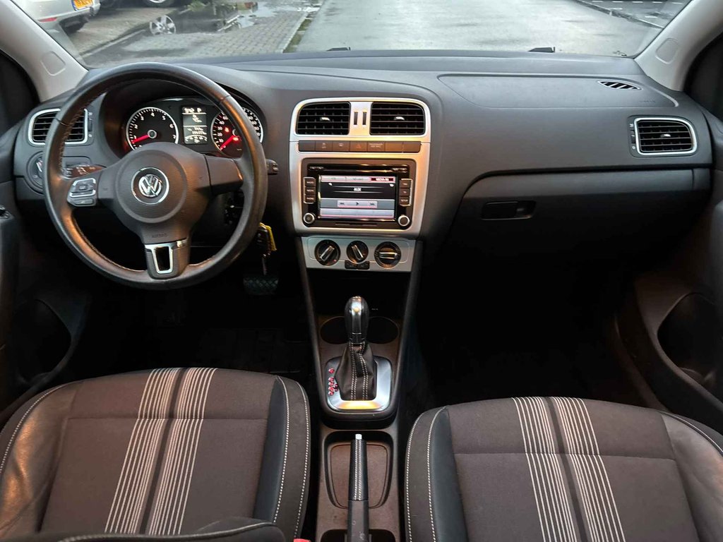 Volkswagen Polo 1.2 TSI Highline Edition Match AUTOMAAT / 144 DKM foto 3