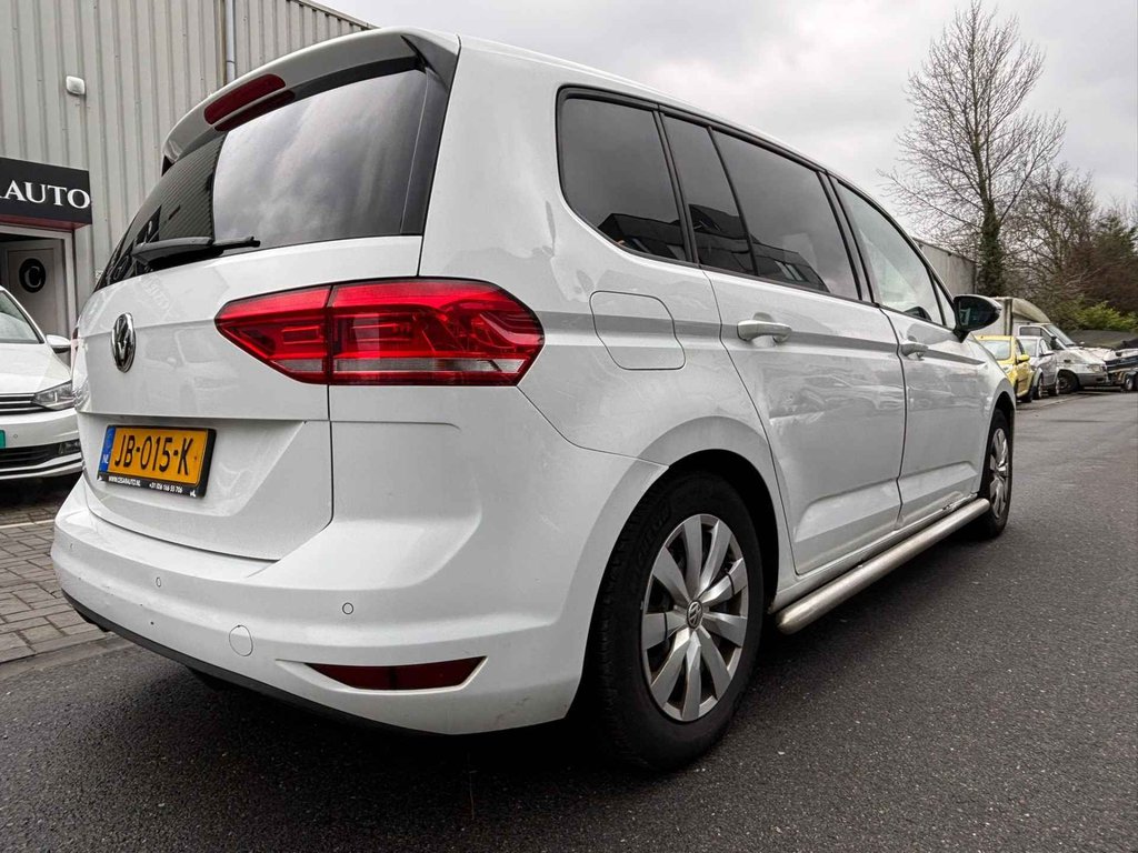 Volkswagen Touran 2.0 TDI SCR AUTOMAAT / 206 DKM / DEALER ONDERHOUDEN foto 2
