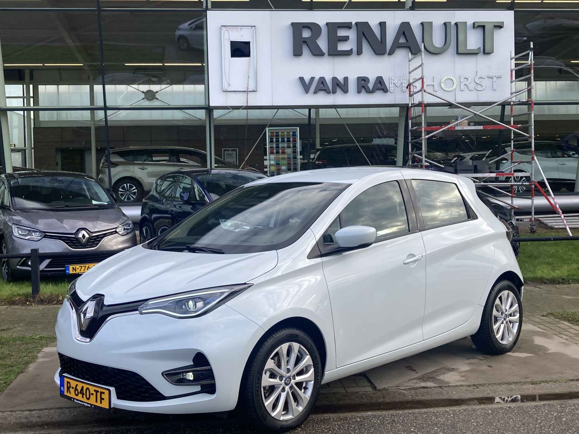 Renault zoe online autodata